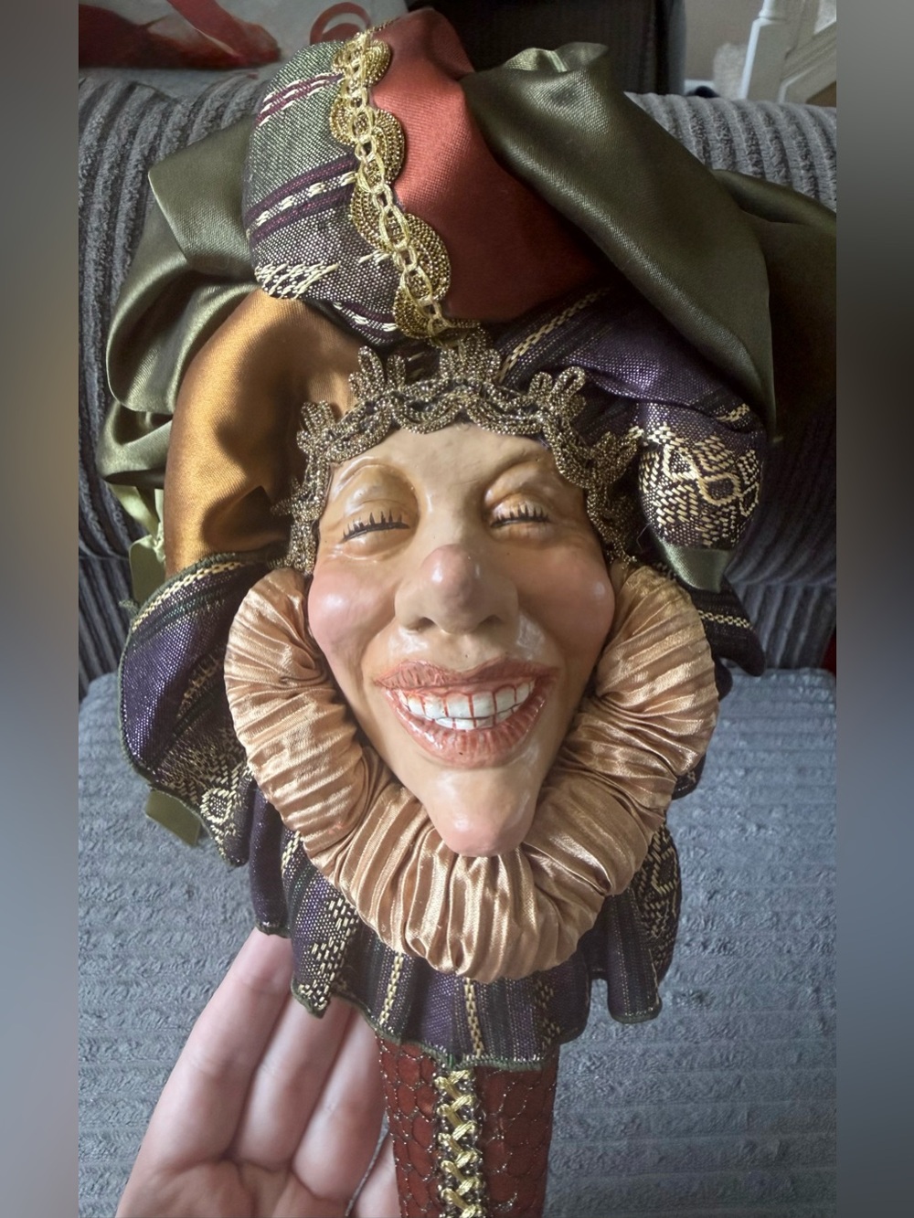 READ Katherine's Collection Wayne Kleski Jester Wall Sculpture Decor Gold Face